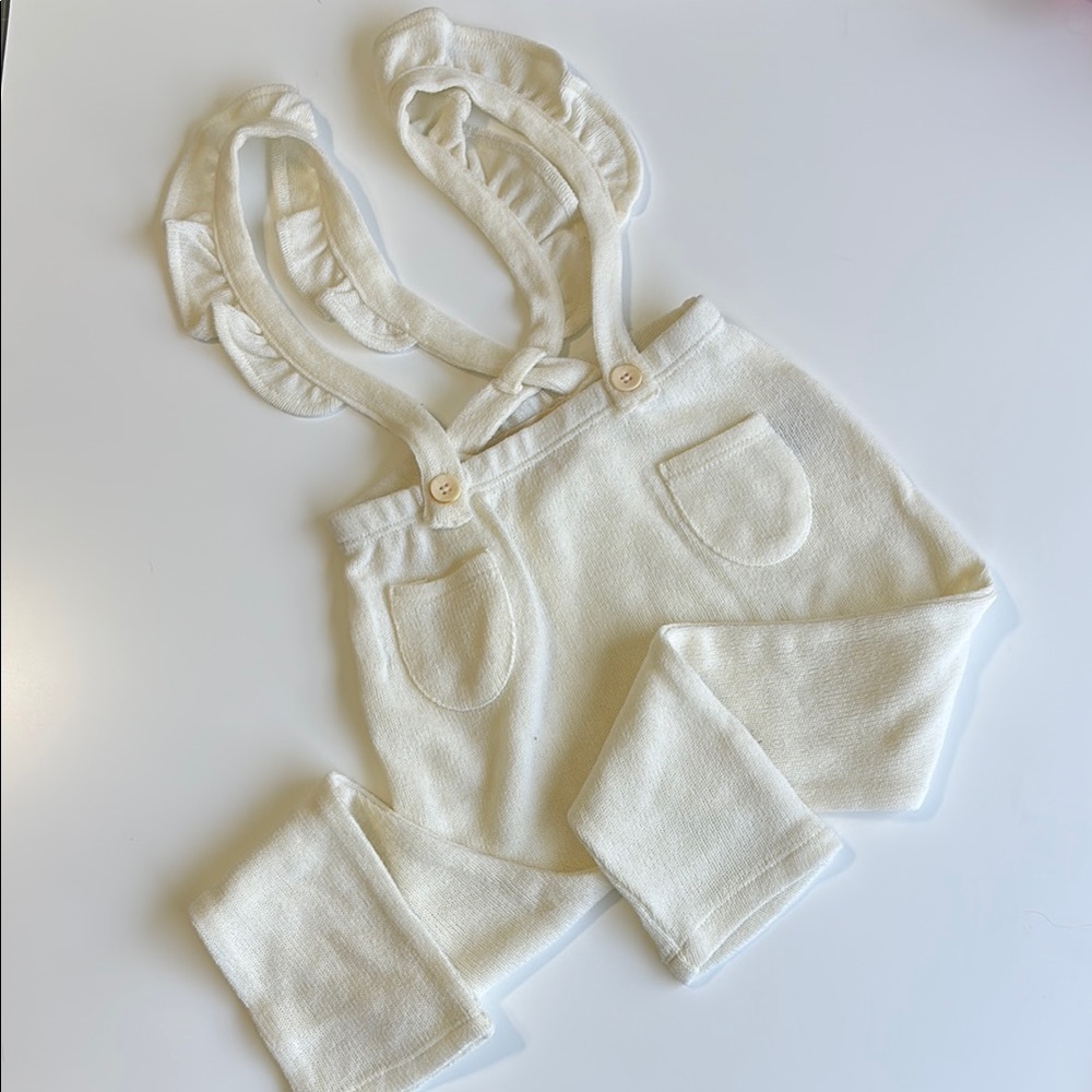 NWOT 24m Jessica Simpson Cream Knit Overalls with Ruffle Straps